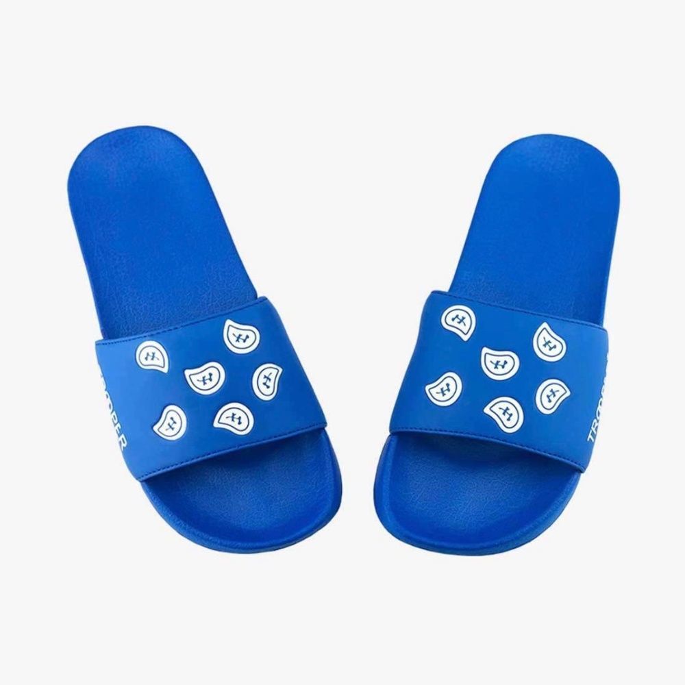 Trooper America Bandana Pepper Slides Unisex NIB Size 10/12